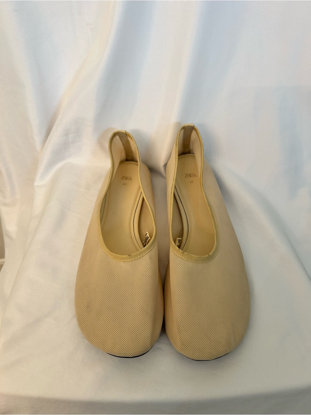 Zara Beige Slip-On Ballet Flats - Picture 2 of 13